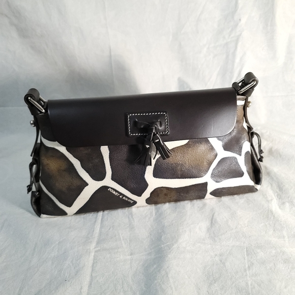Dooney & Bourke Handbags - NWOT Dooney & Bourke Leather Giraffe Shoulder